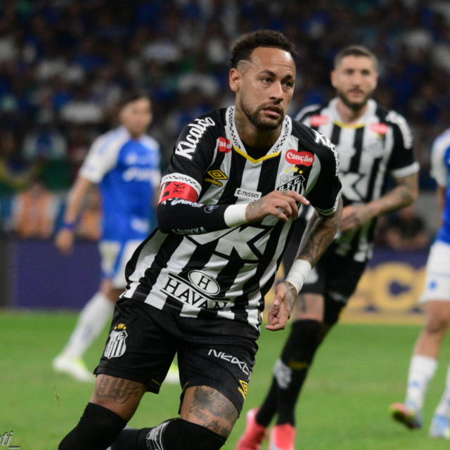 Neymar resmen açıklandı: 1 yıllık imza!