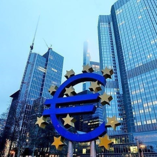 Euro Bölgesi'nde enflasyon yüzde 2