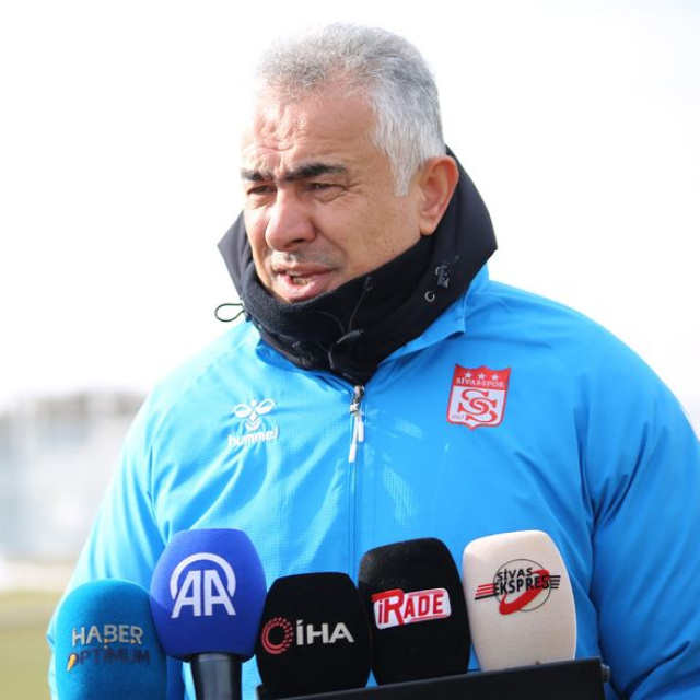 Mehmet Altıparmak'tan Manaj açıklaması!