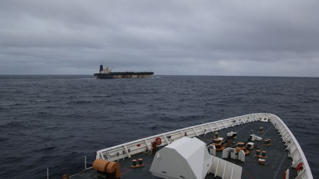 ABD, Rusya tescilli tankere el koydu