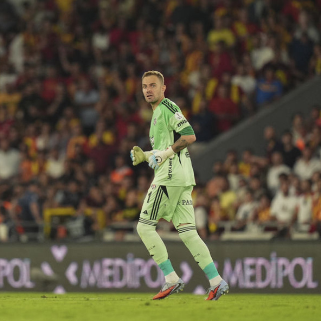 Mert Günok, Beşiktaş'a veda etti!