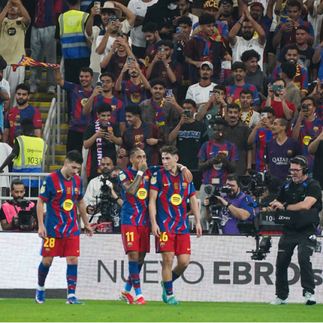 Barcelona, İspanya Süper Kupa'da finalde!