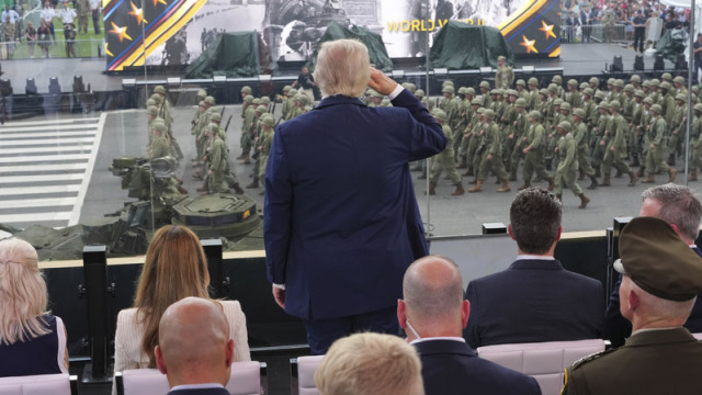 "Savunma bütçesi 1.5 trilyon dolar olmalı"