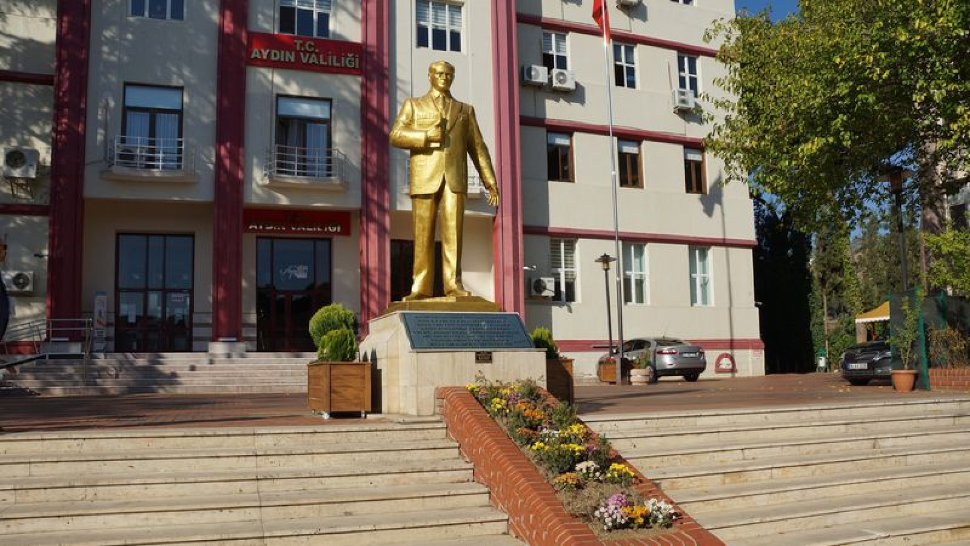 Aydın Valiliği'nden "domuz etiyle hayır" iddialarına yanıt | Son dakika haberleri