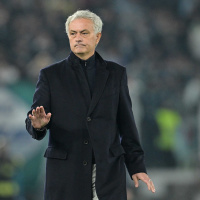 Kupada elenen Mou'dan gece yarısı flaş karar!