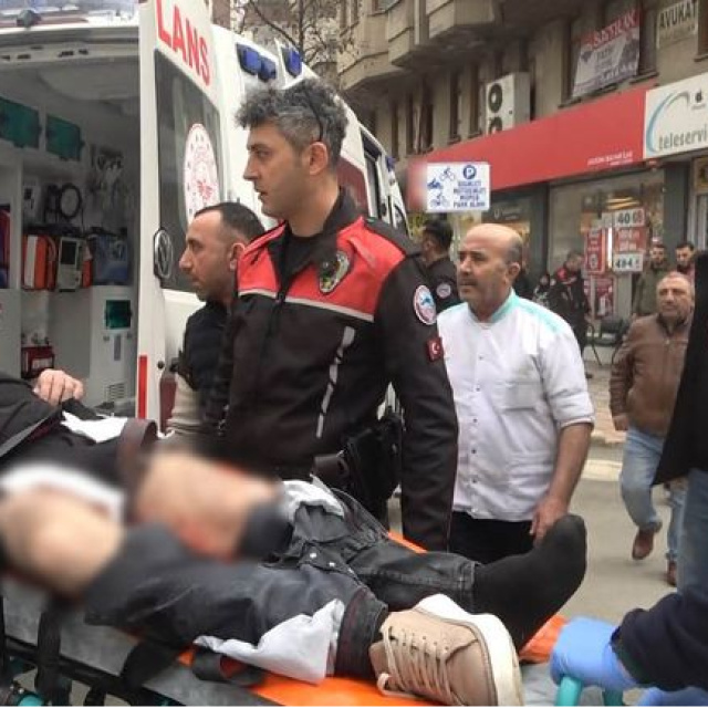 Husumetlisine 6 el ateş etti!