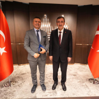 Enflasyonu bozacak büyüme istenmiyor