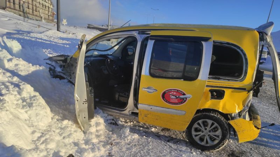 Kayseri'de trafik kazası: 16 yaralı