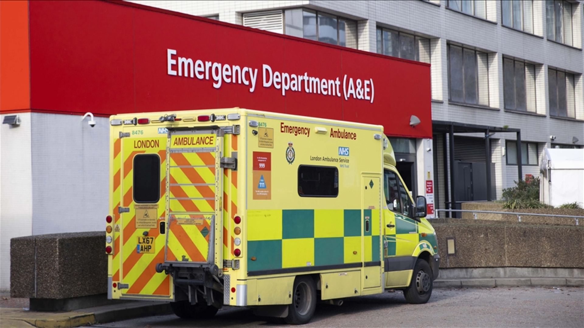 İngiltere'de hastaneye yatışlarda artış | Sağlık Haberleri