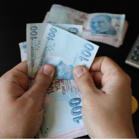 En düşük emekli maaşına zam