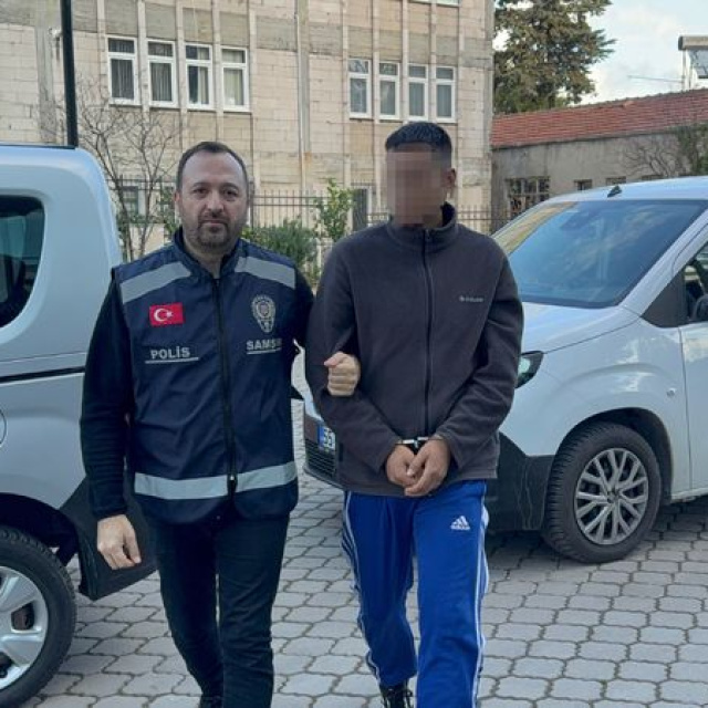 Kavgayı ayıran akrabasını tüfekle vurdu