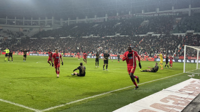 Amedspor tek attı 3 aldı!