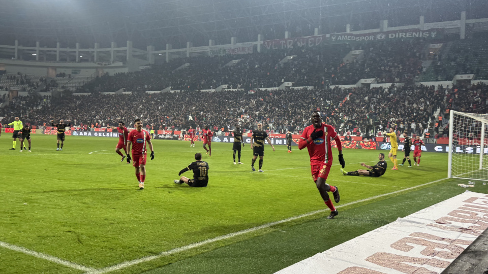 Amedspor tek attı 3 aldı!