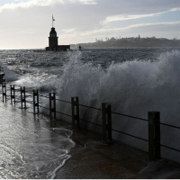 İstanbullulara yağış ve fırtına uyarısı!
