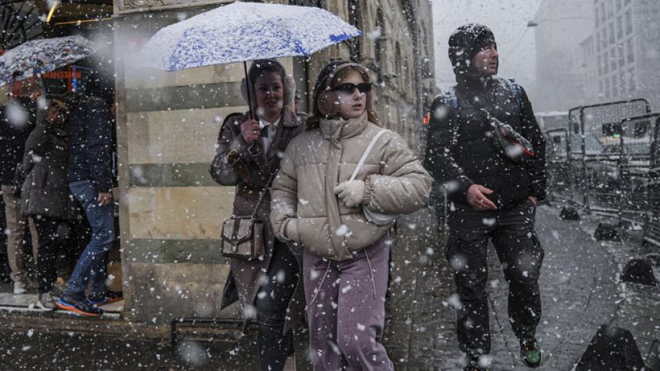 Meteoroloji saat verdi! 48 il için 'sarı' alarm! Batıda yağmur doğuda kar!