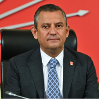 Özel'den Fenerbahçe'ye kutlama