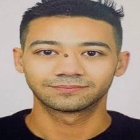 Evde yaktığı mangaldan zehirlenip öldü