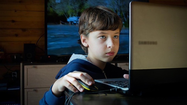 Yeşilay'dan ebeveynlere çocuklar için ekran limiti uyarısı!