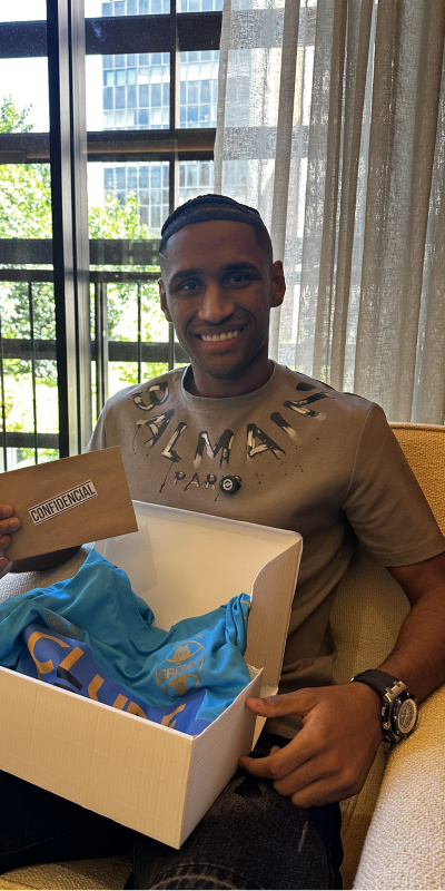 Tete ülkesine geri döndü!