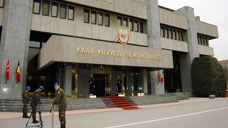 "İhaleye fesat karıştırma" soruşturması: 21 gözaltı