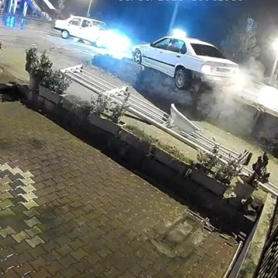 Kaza yaptı... Aracını bırakıp gitti!