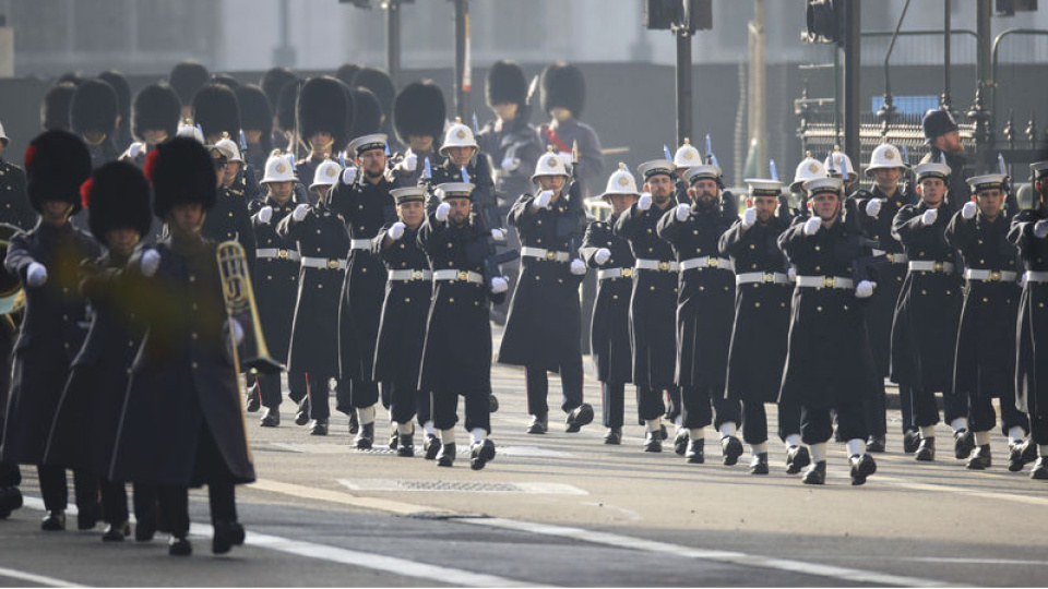 "İngiltere, Grönland'a asker göndermeyi planlıyor"