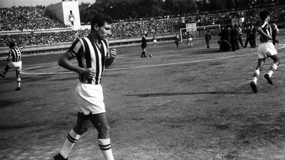 Lefter vefatının 14. yılında anılıyor!