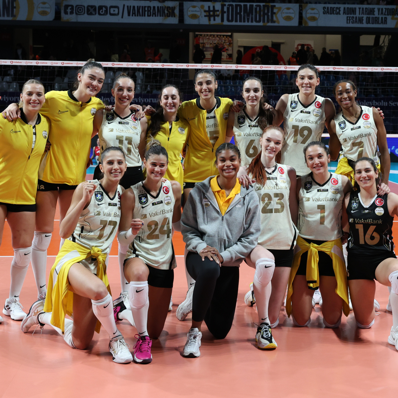 VakıfBank ligde ve Avrupa'da doludizgin!