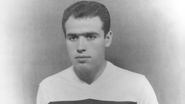 Eski milli futbolcu Ayfer Elmastaşoğlu vefat etti