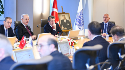 Bakan Ersoy Bankalar Birliği ile buluştu