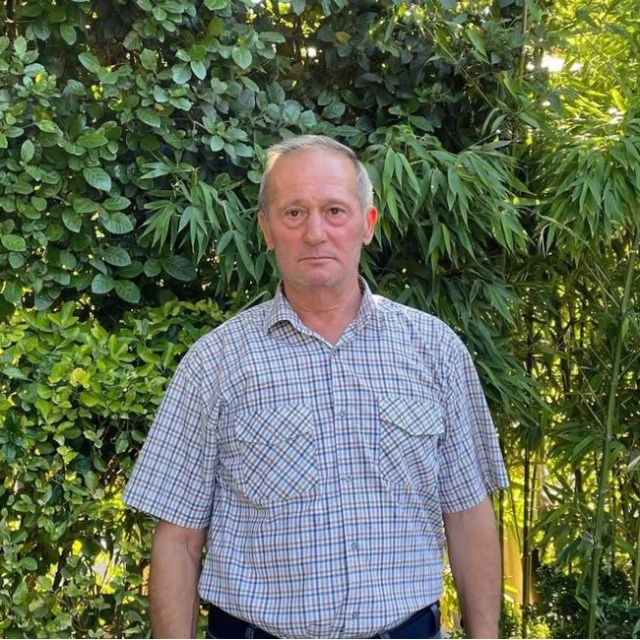 Emekli binbaşı evinde ölü bulundu