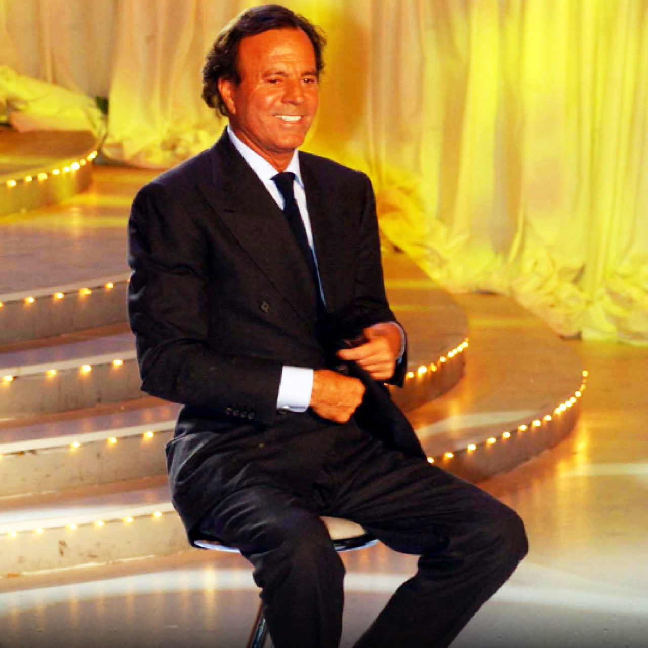 Cinsel tacizle suçlandı