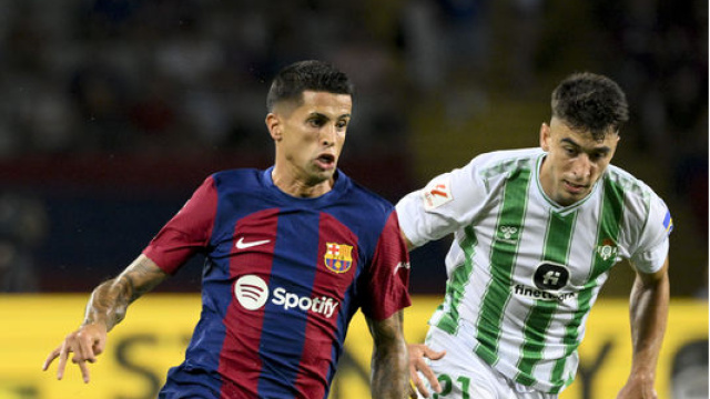 Joao Cancelo yeniden Barcelona'da!