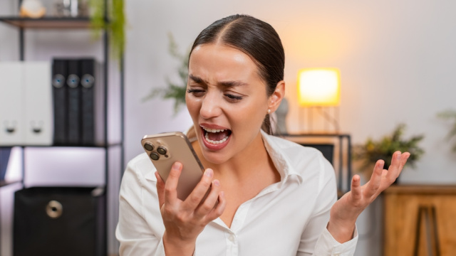 Kendi sesimiz neden bize yabancı gelir?