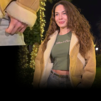 Alyansını takmayı unuttu