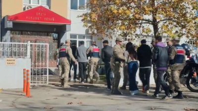 2 buçuk ton portakal çaldılar!