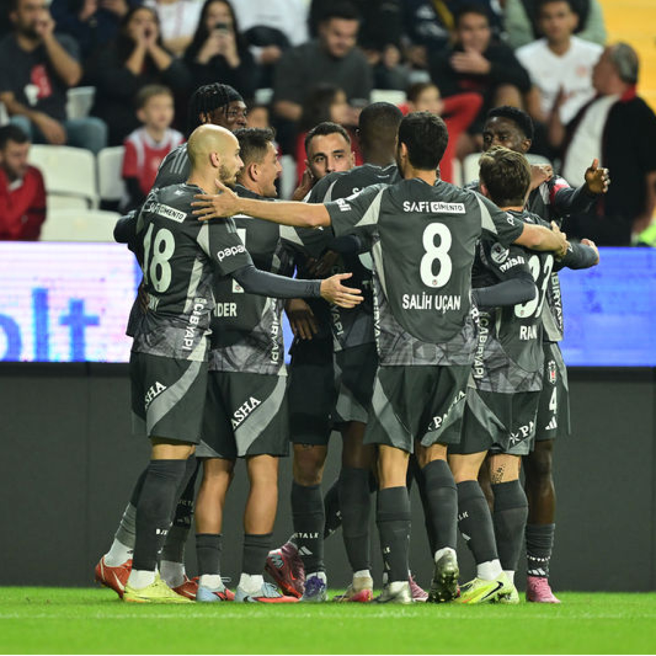 Beşiktaş'ın hedefi kupada 2'de 2!