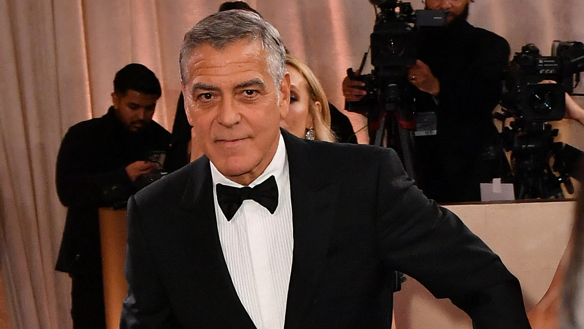 George Clooney'den Quentin Tarantino'ya: Acımasızlığa gerek yok