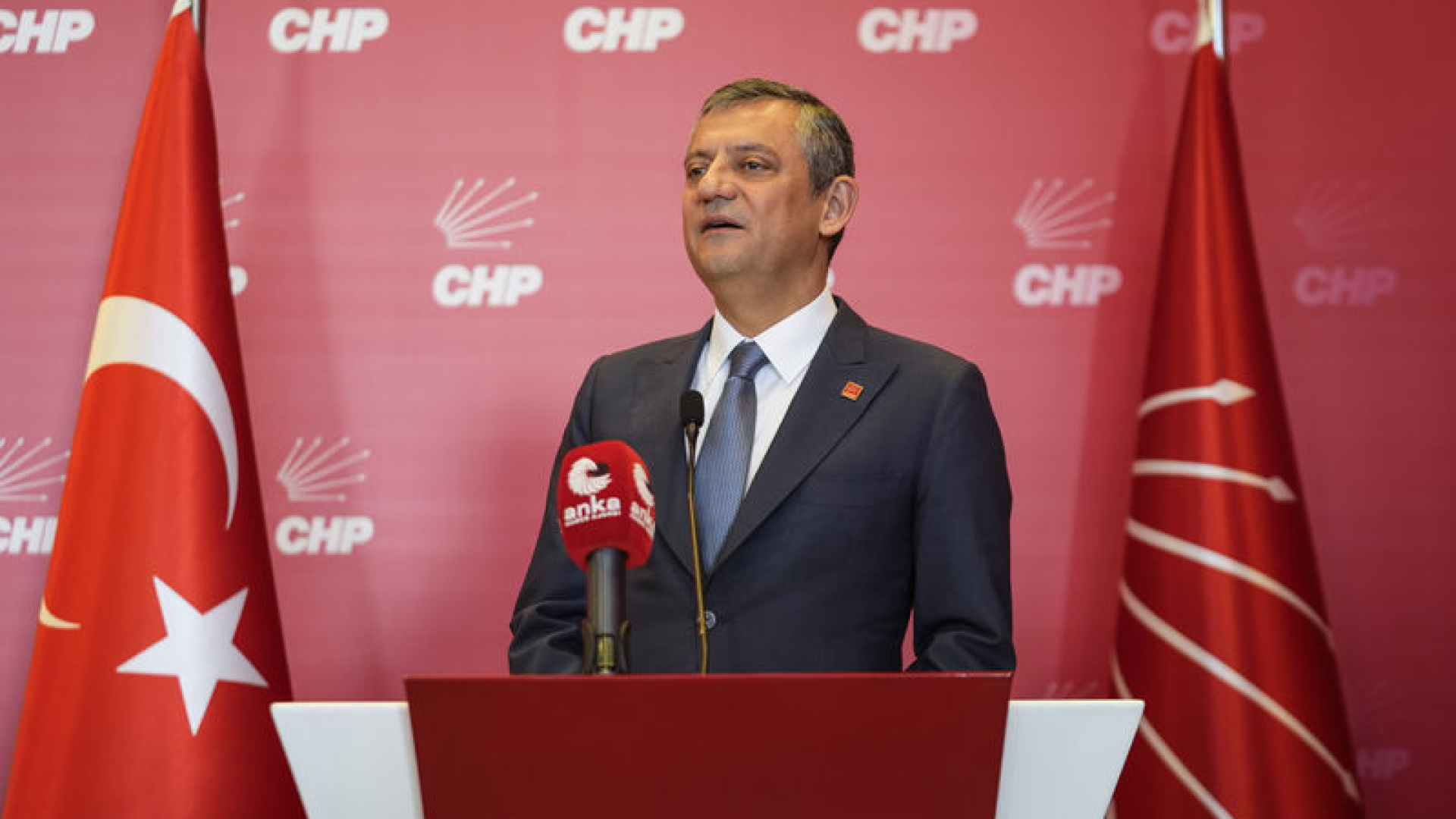 Son dakika: Özgür Özel'den Murat Çalık ve Tayfun K…