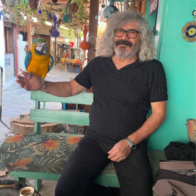 Eski İHD İzmir Başkanı vahşice öldürüldü!