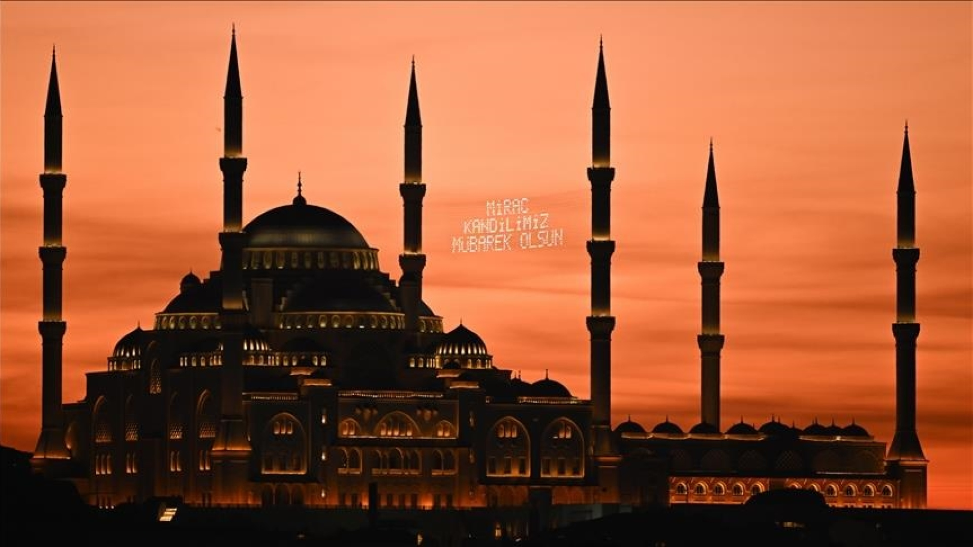 BUGÜN KANDİL Mİ, NE KANDİLİ? 15 Ocak 2026 Perşembe günü hangi kandil idrak edilecek? Diyanet dini günler takvimi ile 2026 kandil tarihleri