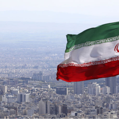 İran, hava sahasını kapattı