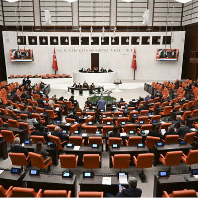 Trafik cezalarını artıran teklifin 10 maddesi daha kabul edildi