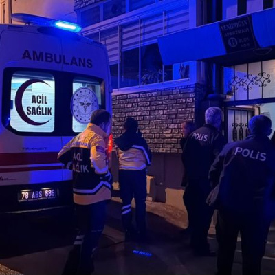 Merdiven boşluğunda cansız bedeni bulundu