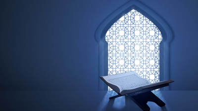 Adet lekesi orucu bozar mı?