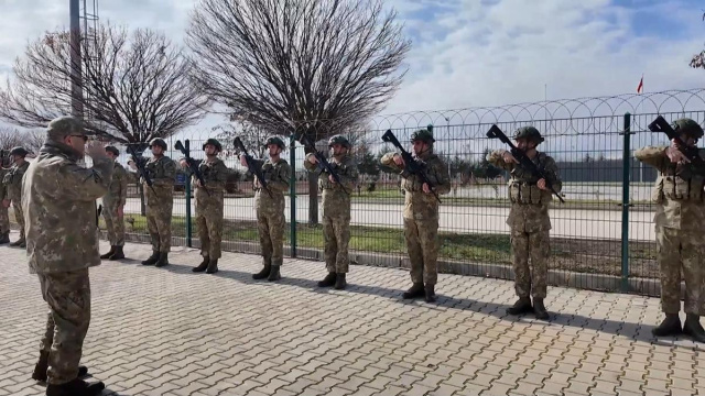 Org. Tokel'den dün Suriye sınırında inceleme