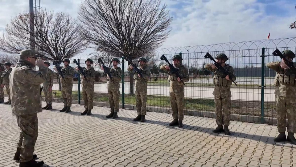 Org. Tokel'den dün Suriye sınırında inceleme