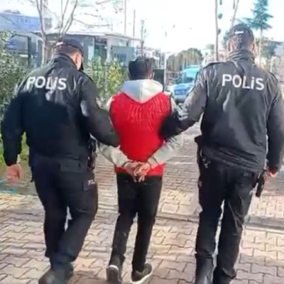 Üvey annesini öldürüp firar etmişti... Cezaevinde feci son!