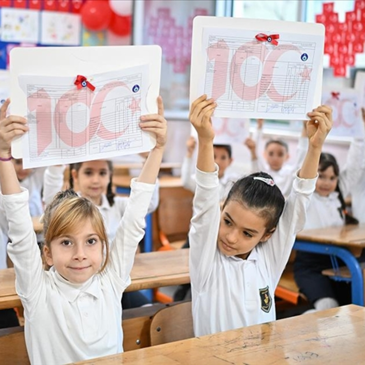 16 Ocak okullar yarım gün mü?