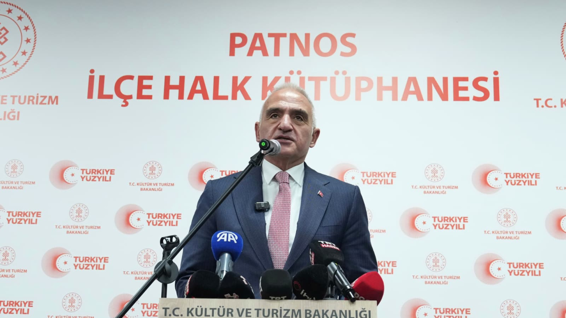 Bakan Ersoy: Son 8 yılda 221 yeni kütüphane hizmete açıldı